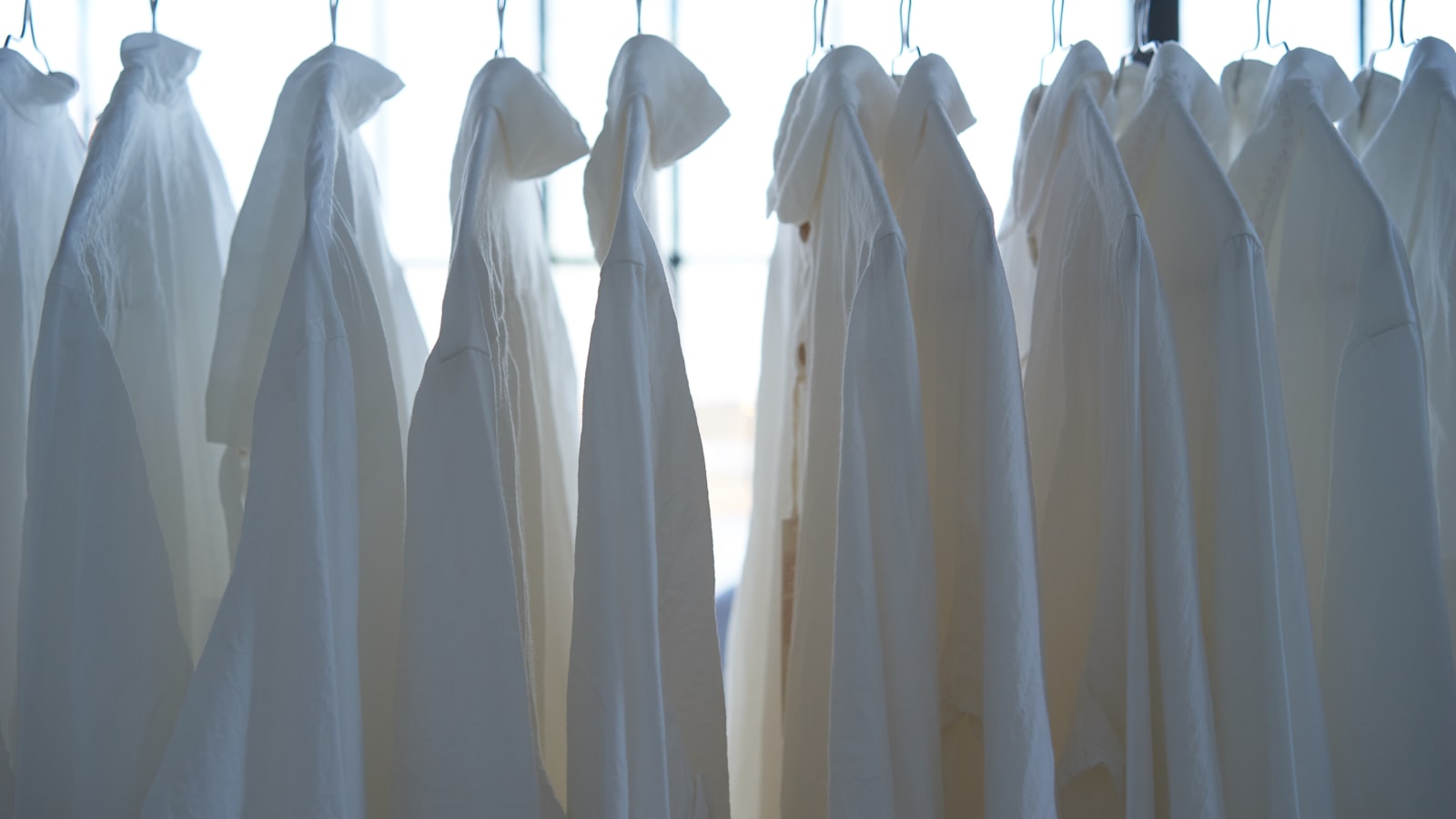 夫の服がダサい…と悩む妻へ ― ケンカせず変えた小分けプレゼント作戦(妻監修)